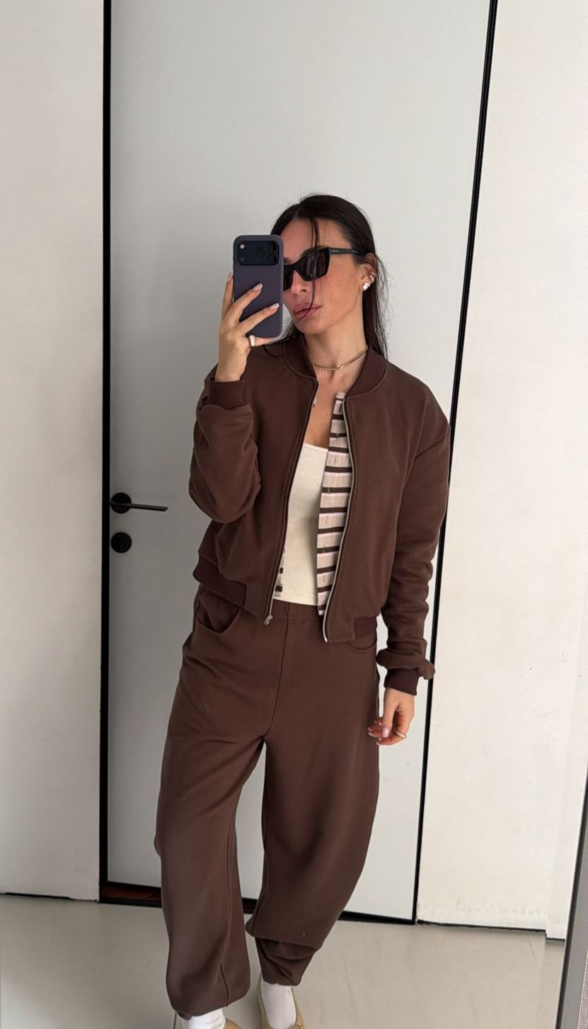 Numéro 357 Dark Brown