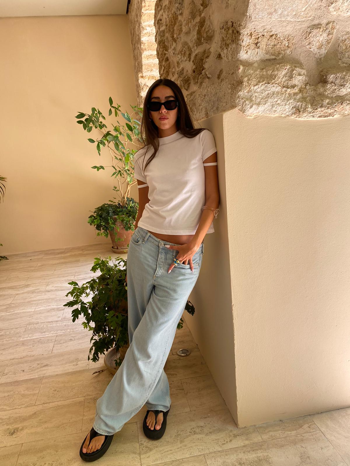 Numéro 26 White