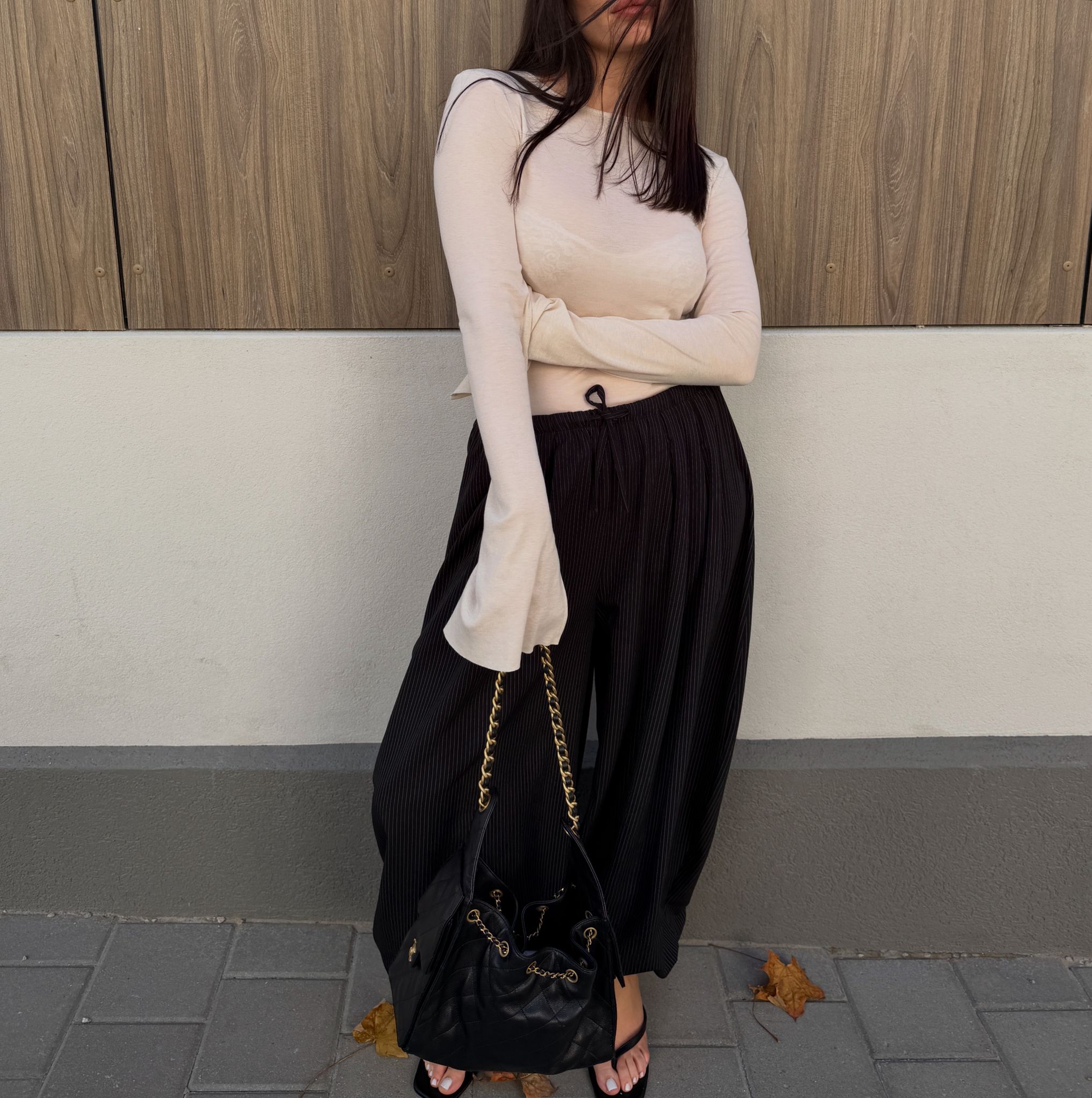 Numéro 362 Black Stripes