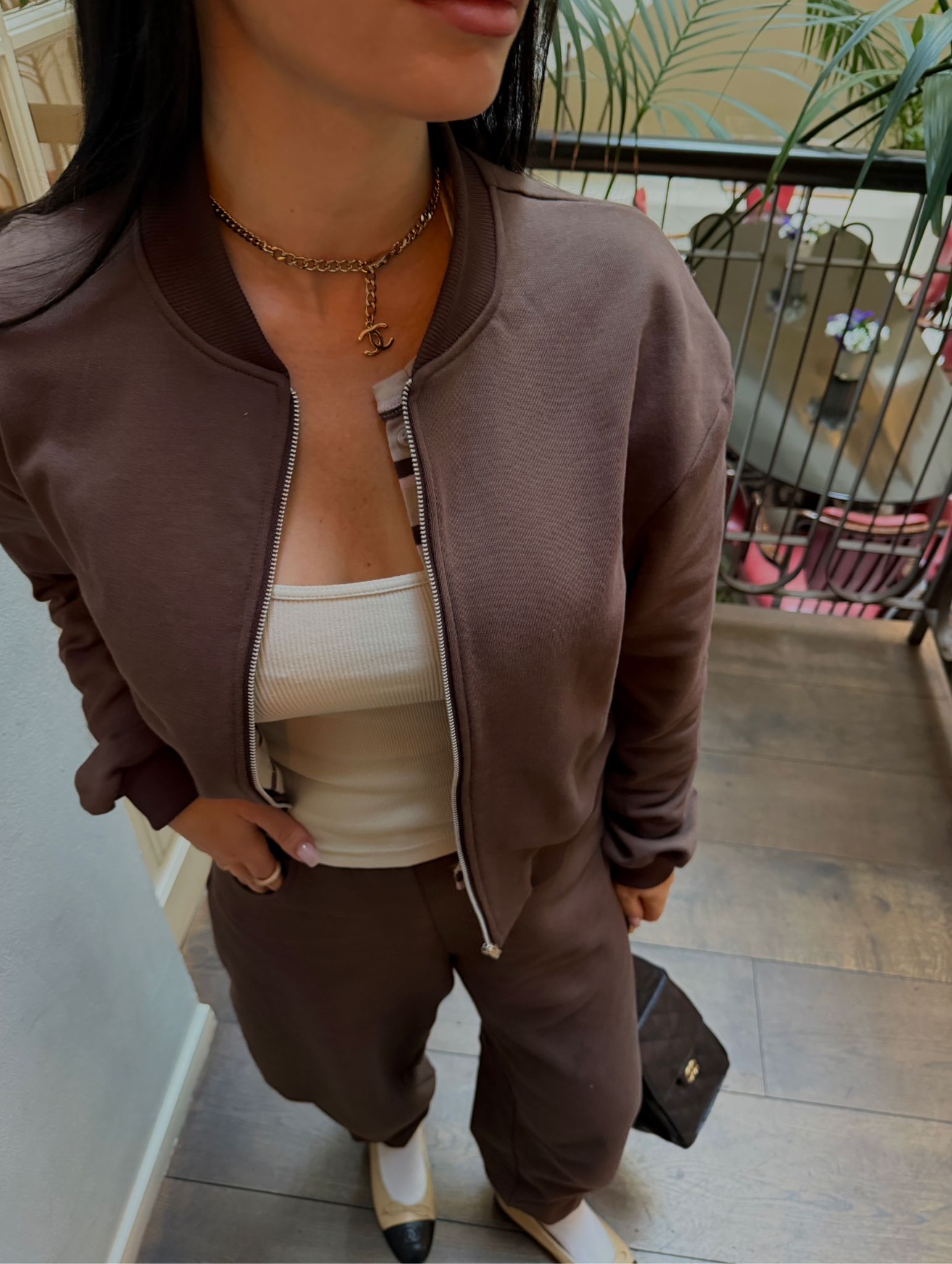 Numéro 358 Dark Brown